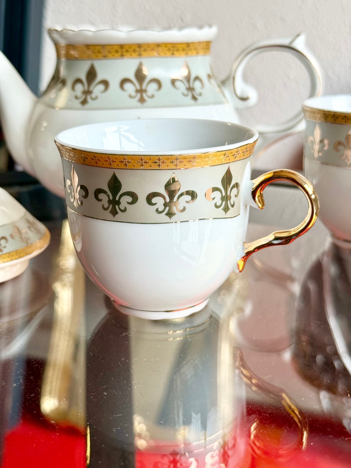 Vintage Italian Fleur De Lis Design Fine Porcelain Teapot & Cup Set
