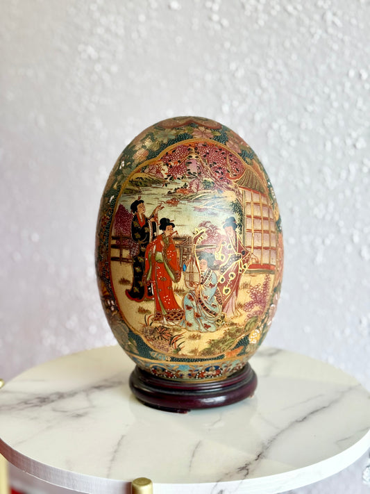 Vintage Japanese Porcelain Egg Hand Painted Satsuma Oriental.
