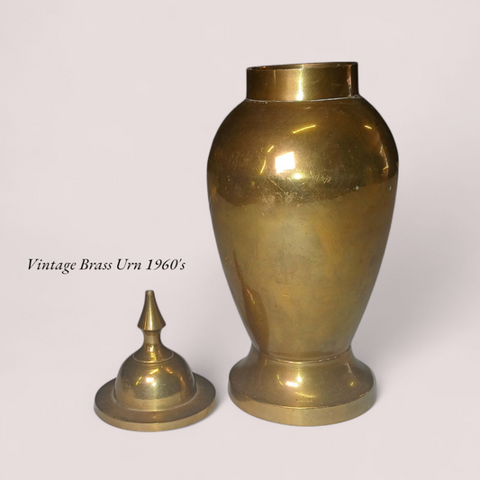 Vintage Brass Urn 1970's (7x3x7)0.6lbs