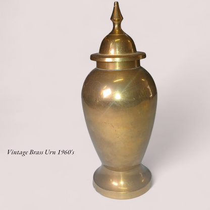 Vintage Brass Urn 1970's (7x3x7)0.6lbs